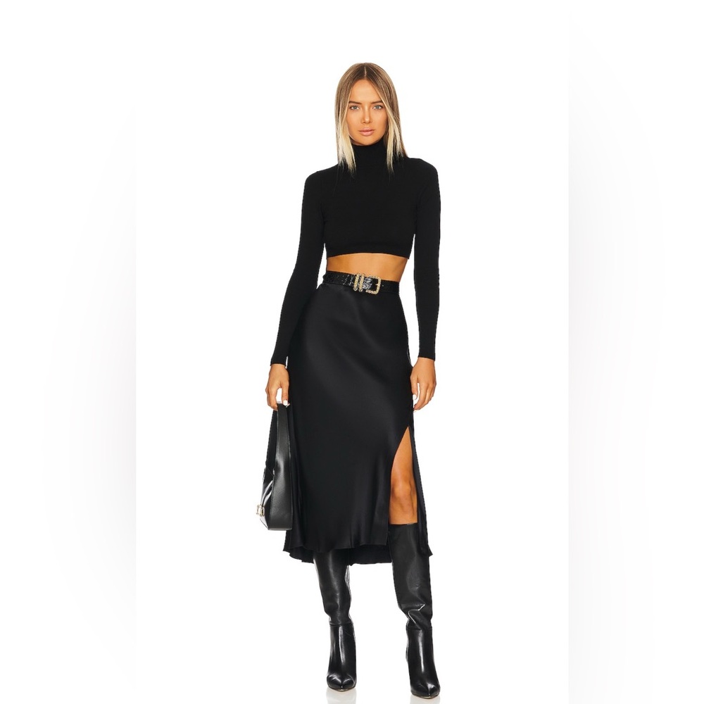 Bardot Selina Crop Turtle Neck Size Small